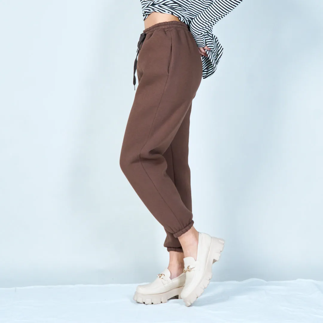 Comfortable sweatpants with drawstring wholesale