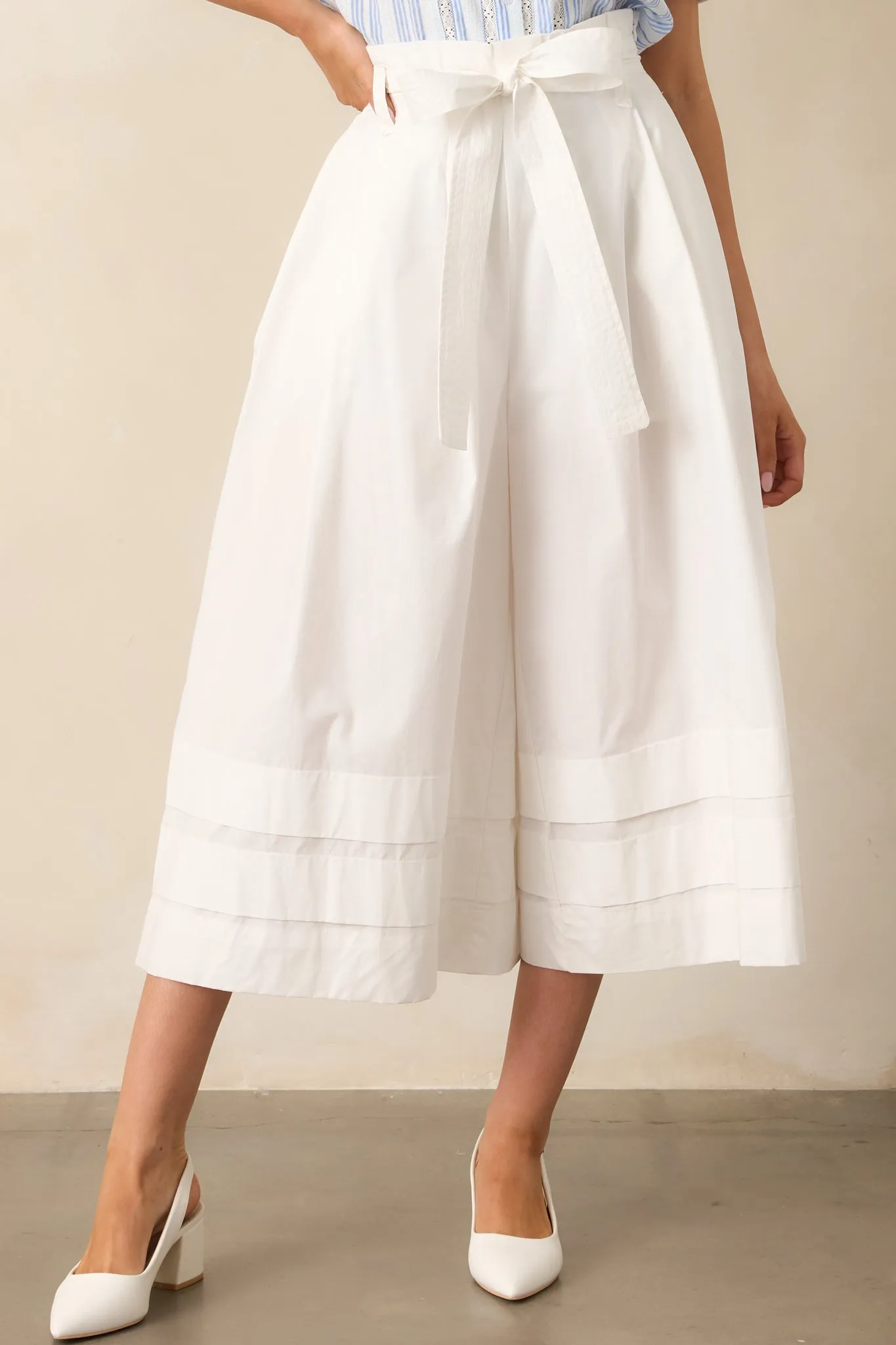 Glimpse In Time Cotton White Palazzo Pants