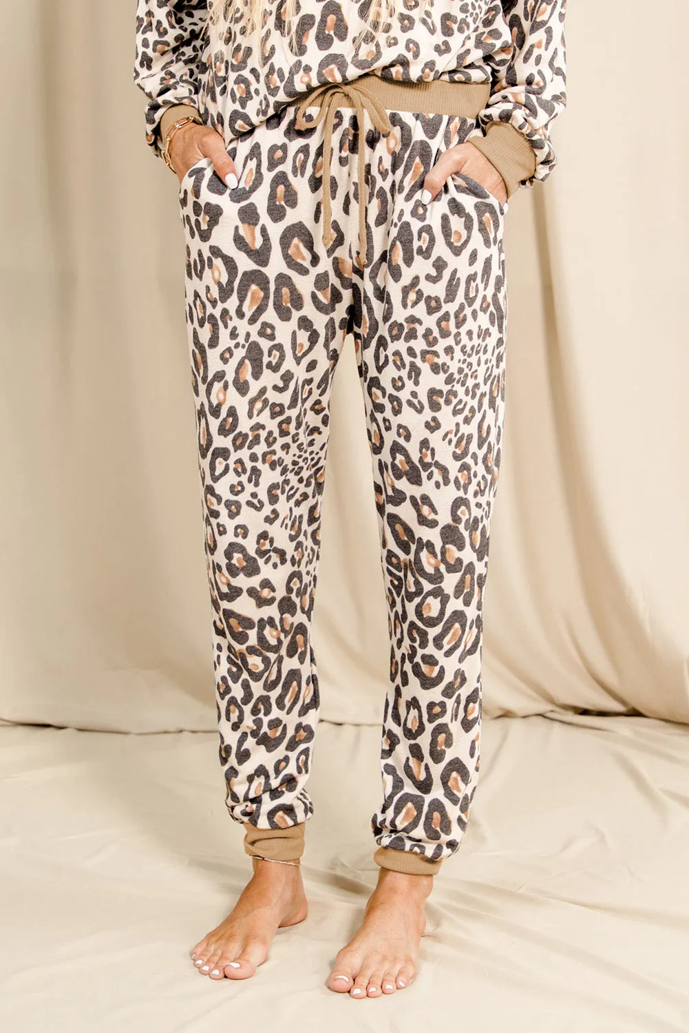 Print Long Sleeve Top and Drawstring Pants Loungewear