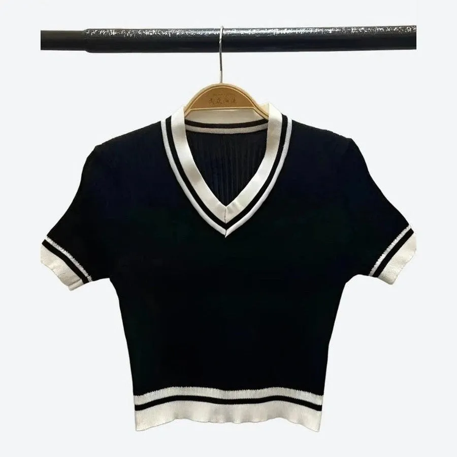 Trendy Ribbed V-Neck Crop Tops