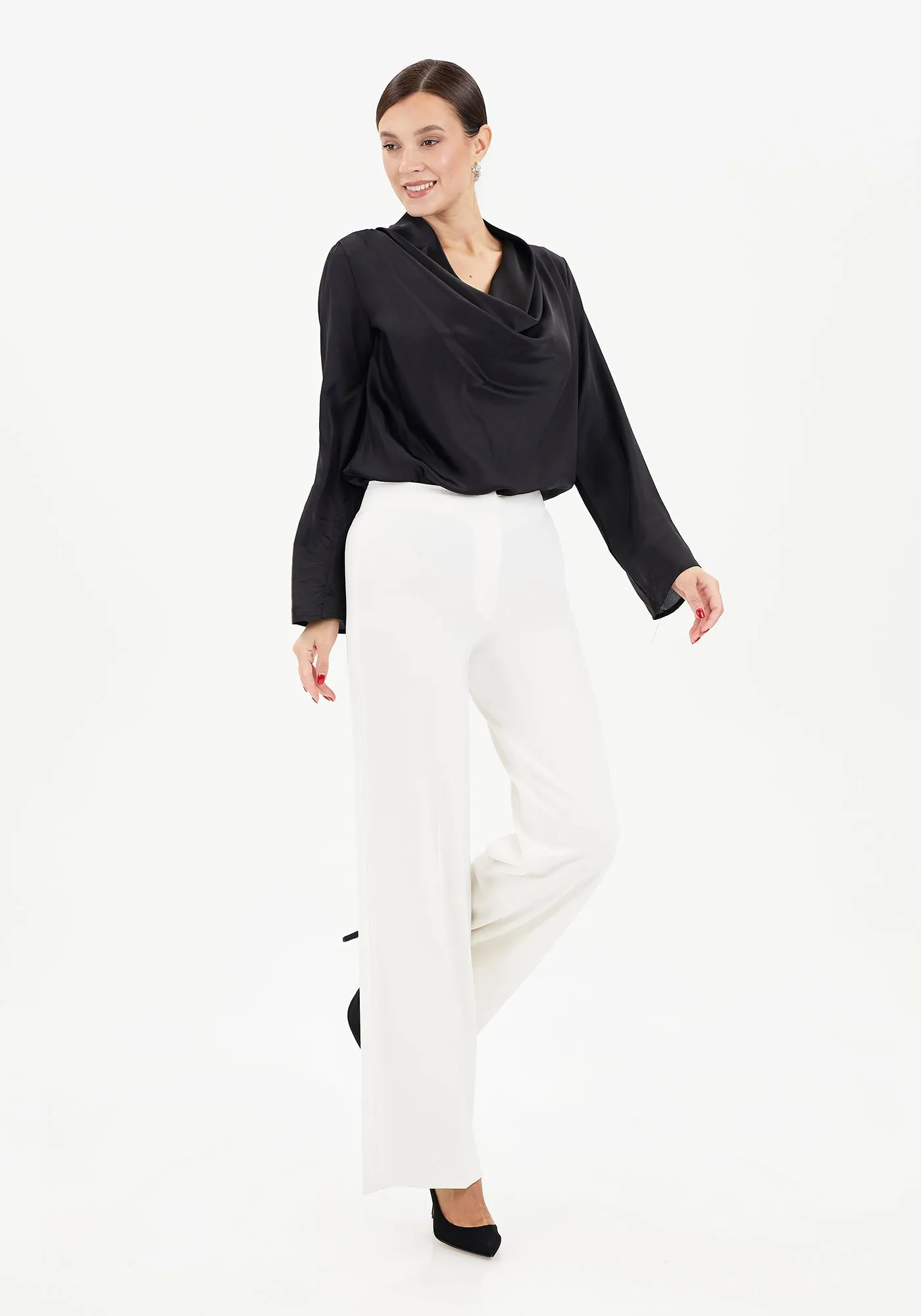 Wide-Leg Pants for a Sleek and Stylish Look