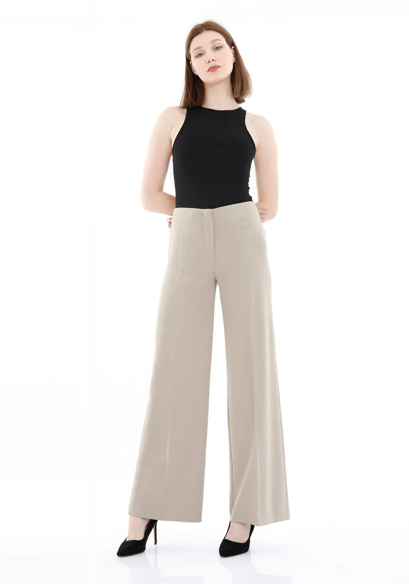 Wide-Leg Pants for a Sleek and Stylish Look